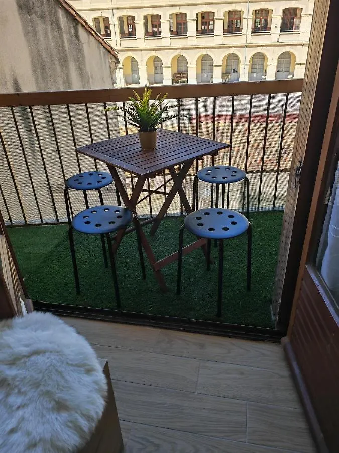 Appartement Marseille : Studio cosy bien situé 0*,  France