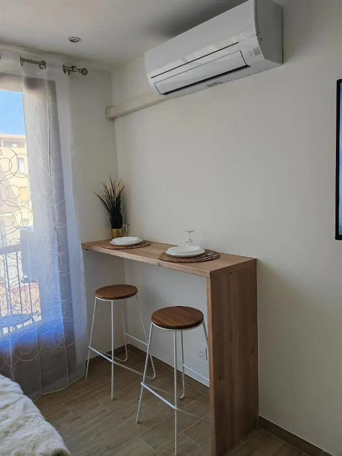 Appartement Marseille : Studio cosy bien situé 0*,