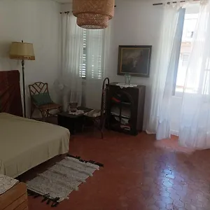 Séjour chez l'habitant Jolie Dans Cosy En Plein Centre, Marseille